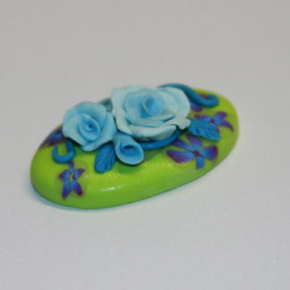 Baby Blue Roses on Lime Green Cabochon