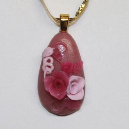 Pink Roses Teardrop Cabochon Gold bail